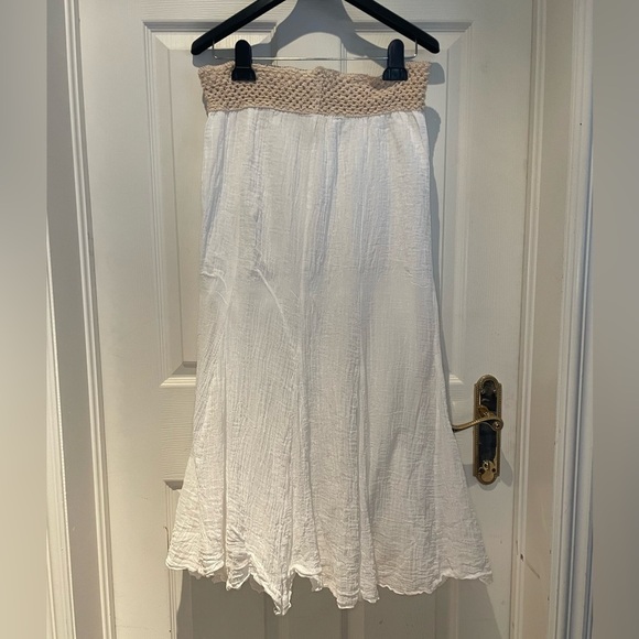 ELAN Long white Flowy skirt - Picture 4 of 4